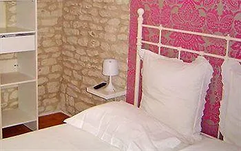 Domaine De La Grande Motte Oda ve Kahvaltı Saint-Dizant-du-Gua