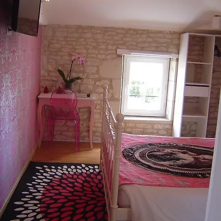 Domaine De La Grande Motte Frühstückspension Saint-Dizant-du-Gua