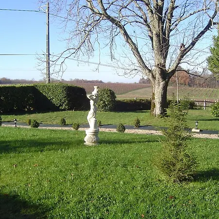 Domaine De La Grande Motte 4* Saint-Dizant-du-Gua
